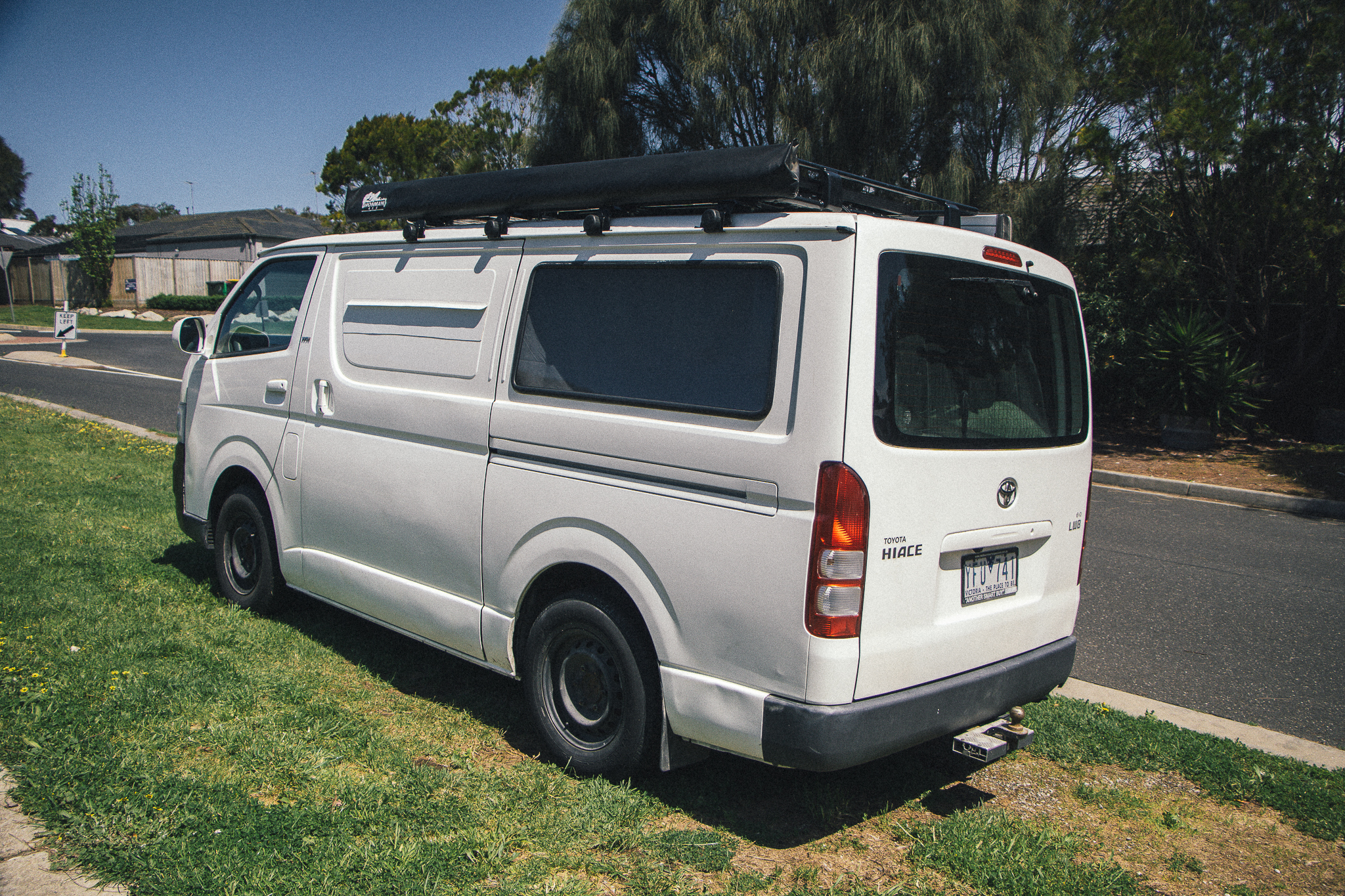 Toyota Hiace Budget Van Build